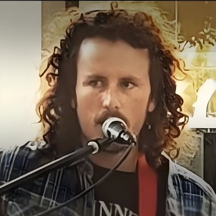 Featured image for “Friday Night Live Tunes with Noah Mac at Club Belrose”