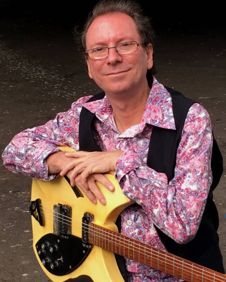 Featured image for “Live Music with Franky Valentyn at Club Belrose”